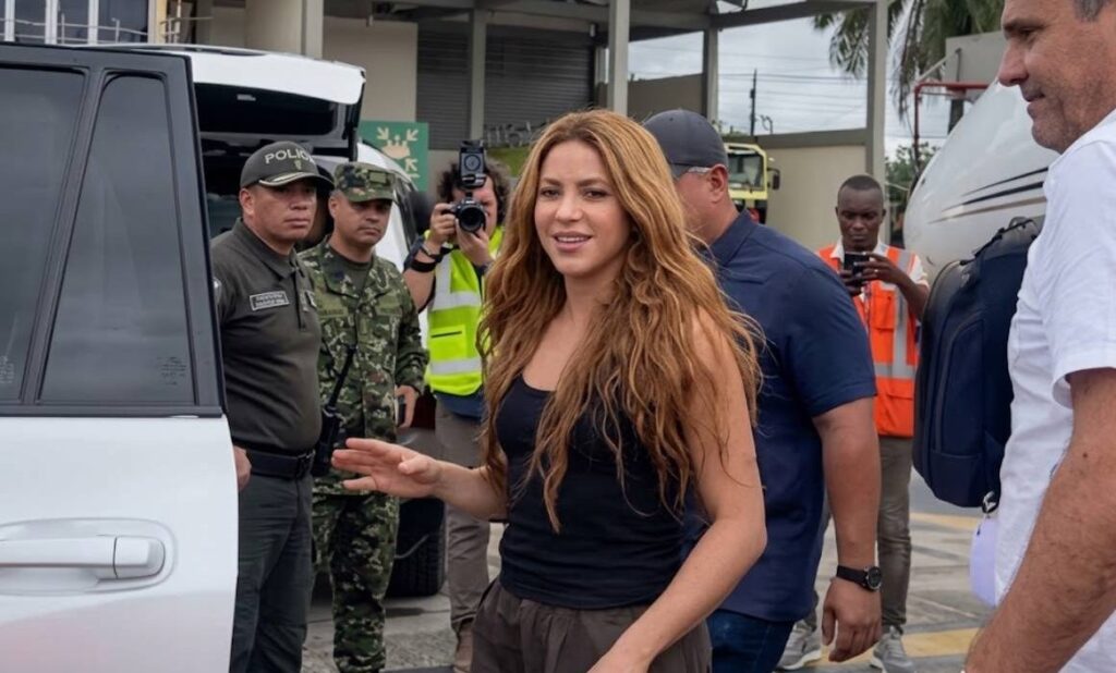 Shakira dona 1.25 mdd para damnificados de Colombia 1 Shakira dona 1.25 mdd para damnificados de Colombia