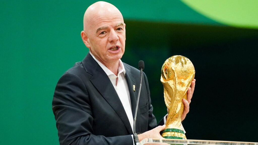 UEFA busca poner fin a la era de Infantino en FIFA 3 UEFA busca poner fin a la era de Infantino en FIFA
