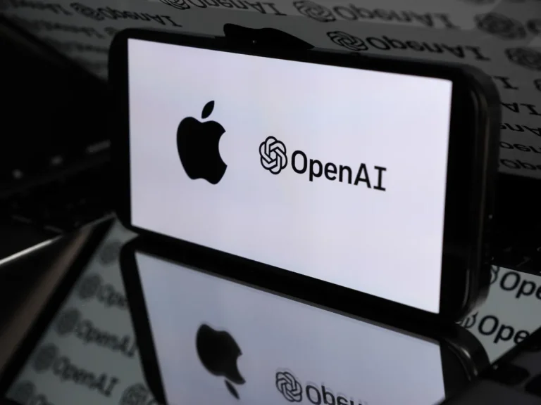 Apple acusa a OpenAI de robar secretos comerciales