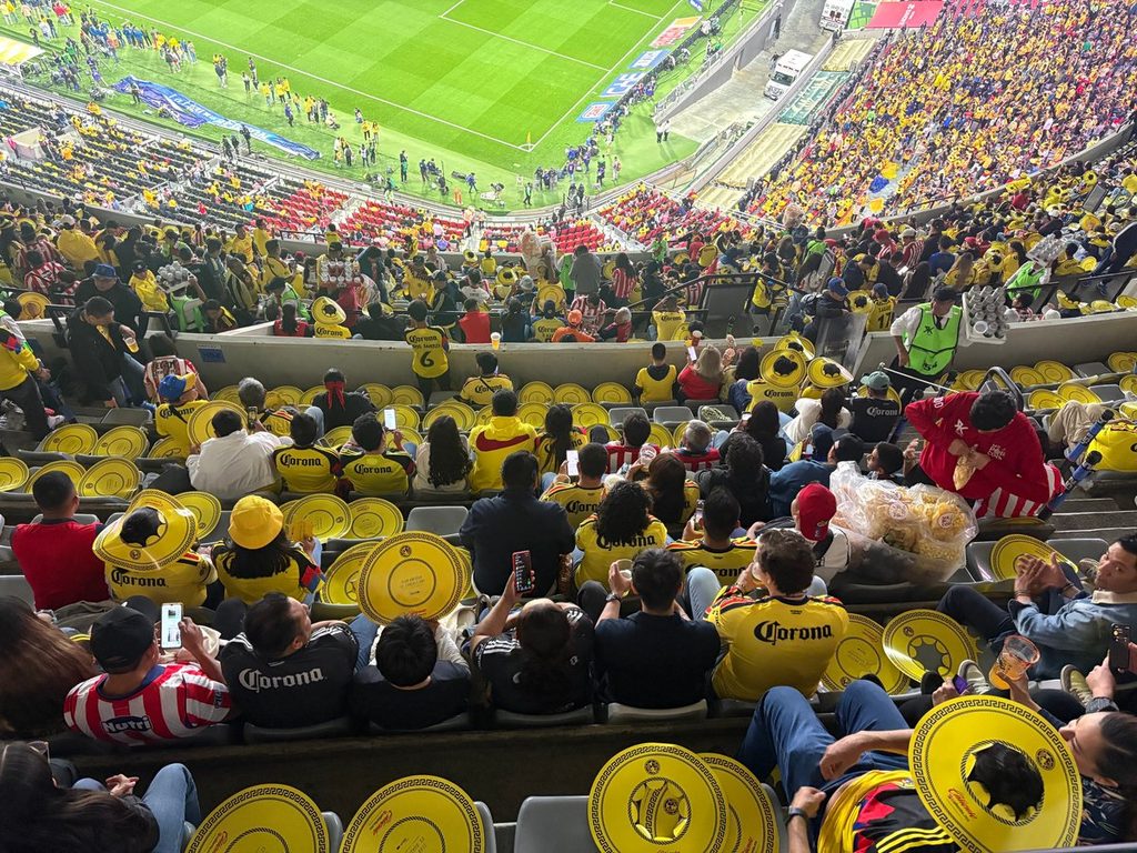 América rescata el Clásico Nacional ante Chivas 2 América rescata el Clásico Nacional ante Chivas