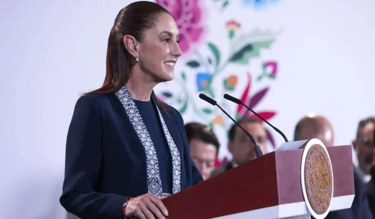 Sheinbaum: México es autosuficiente en producción de diésel