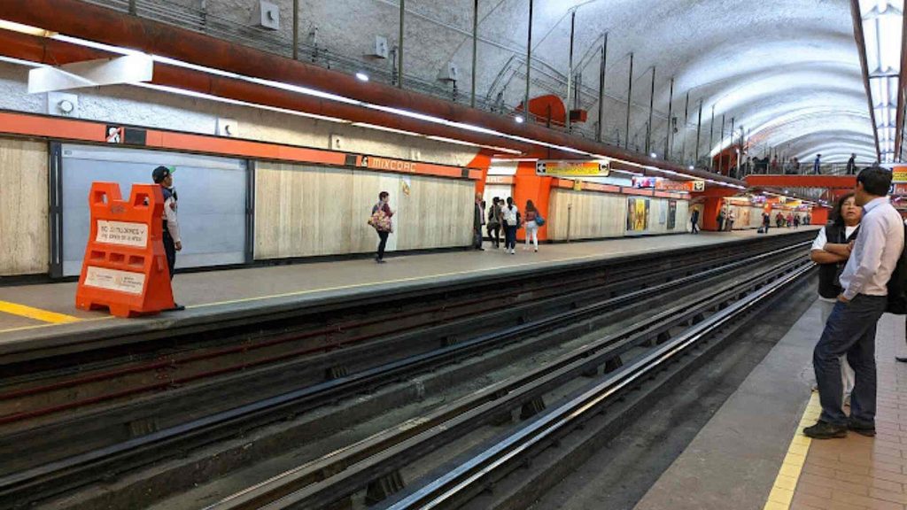 Joven es arrollado por tren en Metro Mixcoac 1 Joven es arrollado por tren en Metro Mixcoac