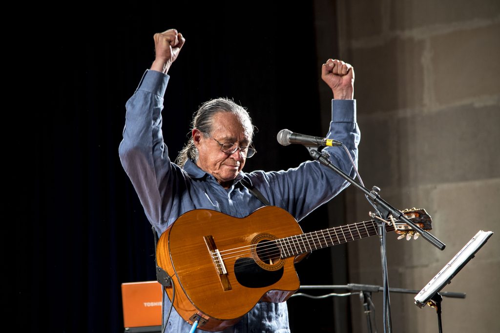 Muere Gabino Palomares, referente del Canto Nuevo 2 Muere Gabino Palomares, referente del Canto Nuevo