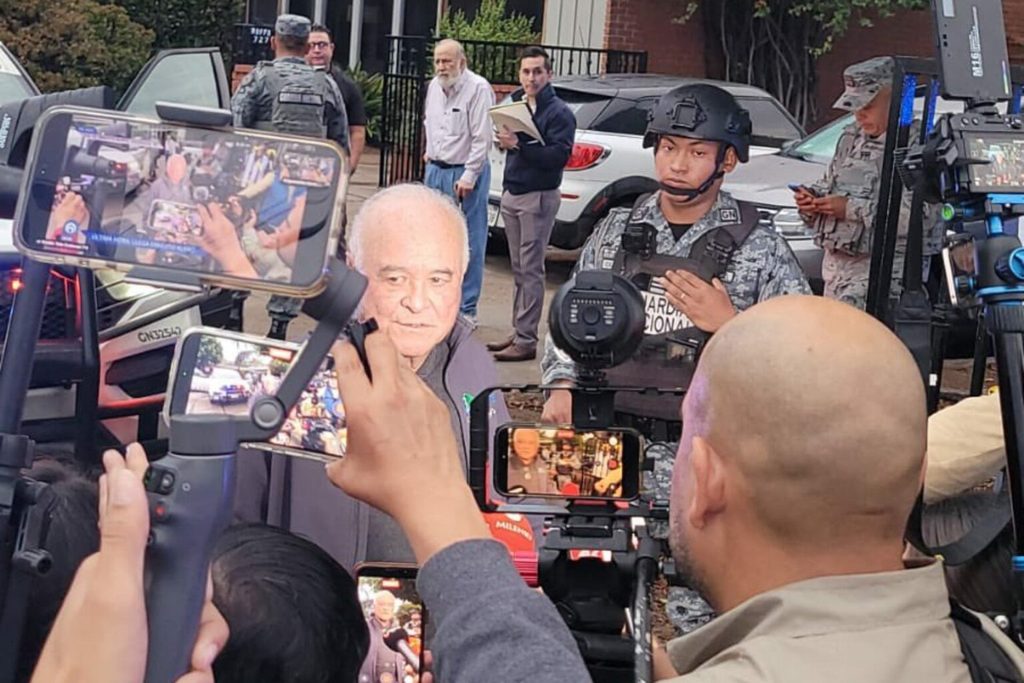 Ernesto Ruffo llega a Ensenada tras 39 horas de traslado 2 Ernesto Ruffo llega a Ensenada tras 39 horas de traslado