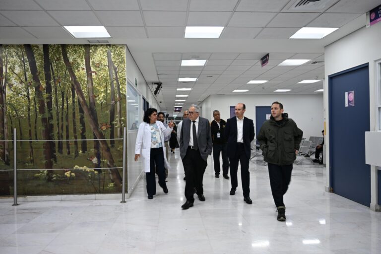 Brote de salmonela afecta a 135 médicos del HGM