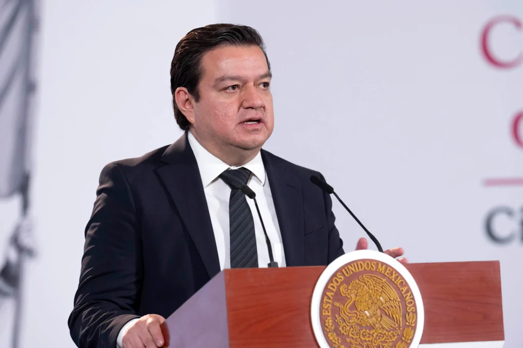 Pemex reduce su deuda en 20 mil millones de dólares 1 Pemex reduce su deuda en 20 mil millones de dólares
