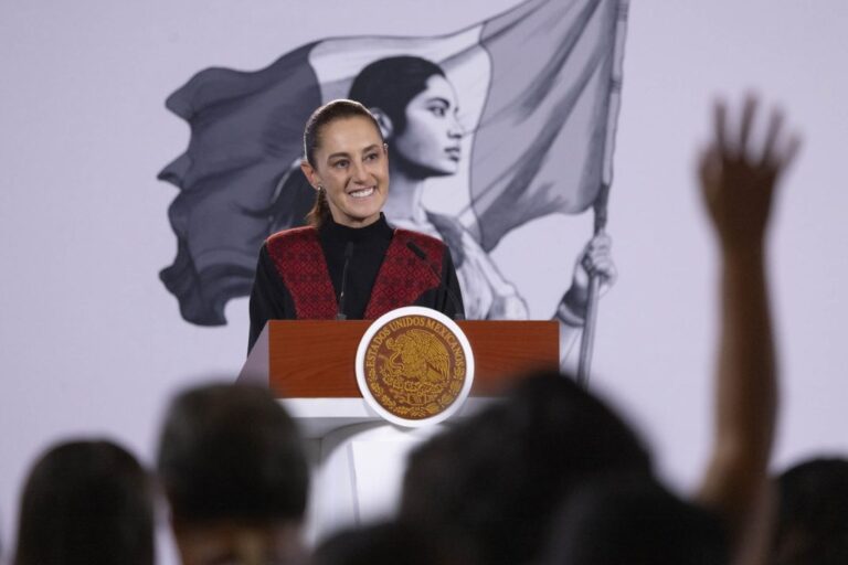 Sheinbaum recorrerá 23 estados para revisar hospitales del IMSS-Bienestar