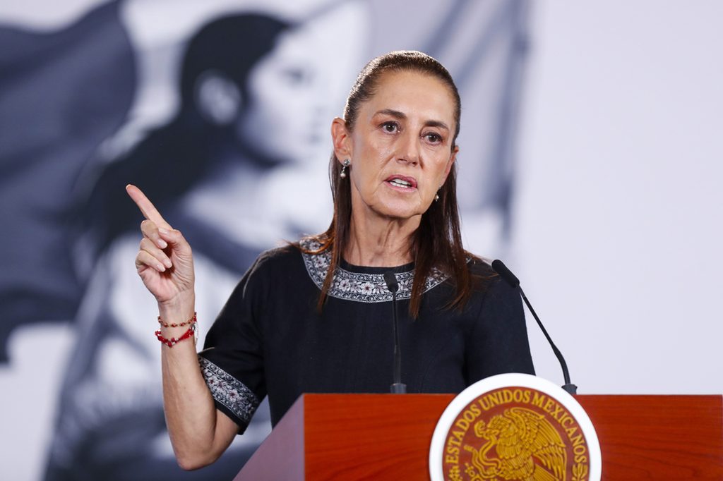 Pemex reduce su deuda en 20 mil millones de dólares 2 Pemex reduce su deuda en 20 mil millones de dólares
