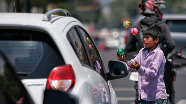 Trabajo infantil se duplica en CDMX: ya son 112 mil menores