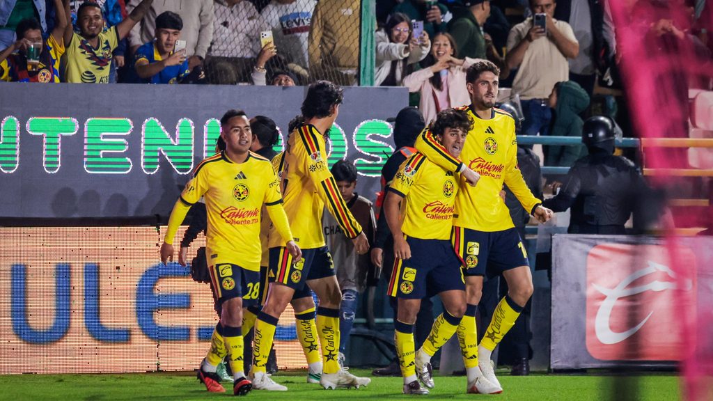 América golea 5-3 al León y se afianza como líder 1 América golea 5-3 al León y se afianza como líder