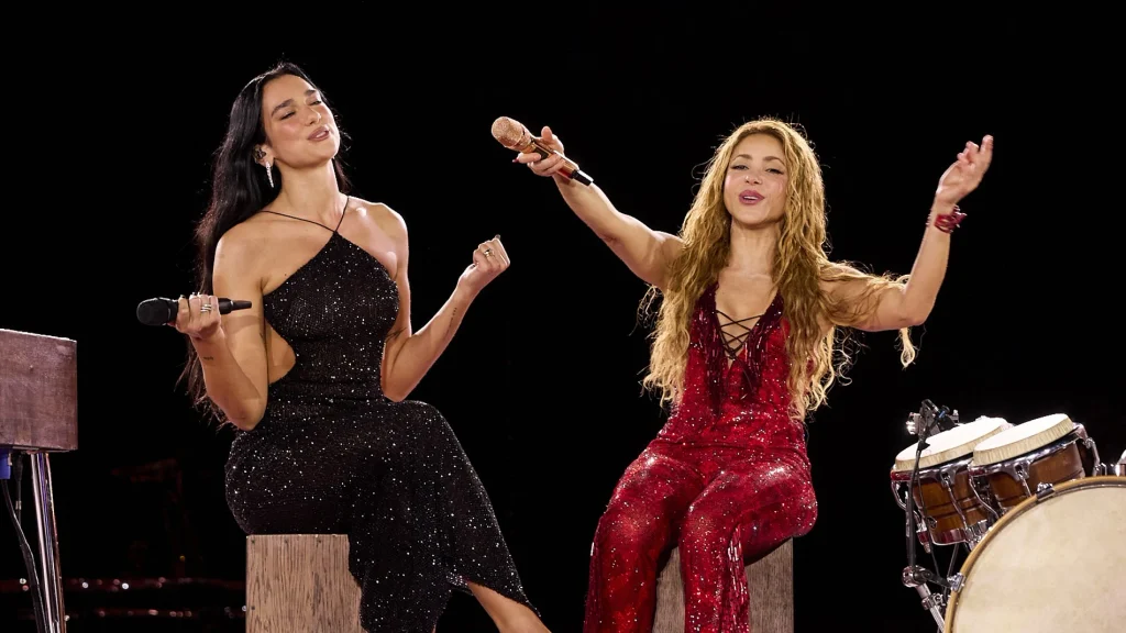 Shakira sorprende en Madrid e invita a Dua Lipa al escenario 2 Shakira sorprende en Madrid e invita a Dua Lipa al escenario