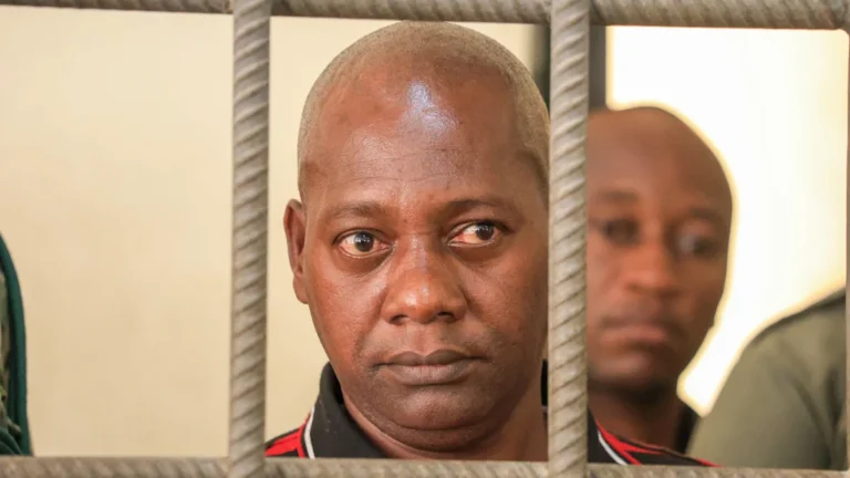 Paul Mackenzie, culpable de asesinar a 191 personas en Kenia
