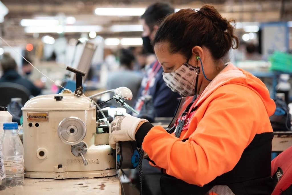 Nike anuncia recortes de empleos ante caída de ventas 2 Nike anuncia recortes de empleos ante caída de ventas