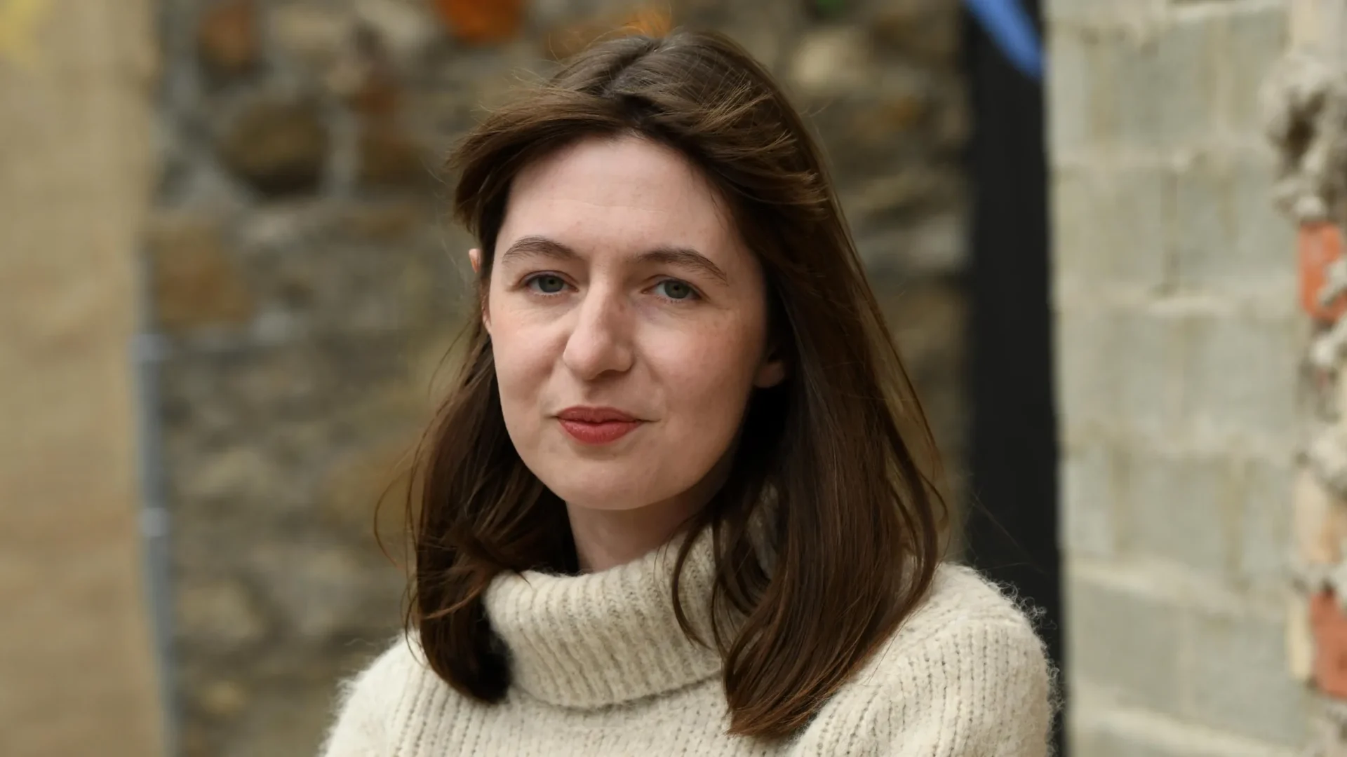9 Sally Rooney dejará de vender sus libros en Reino Unido