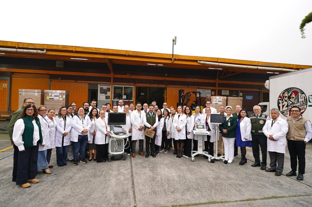 IMSS arranca distribución de equipo médico de alta tecnología para 39 hospitales en 19 estados 6 IMSS distribuye equipo médico de alta tecnología a 39 hospitales